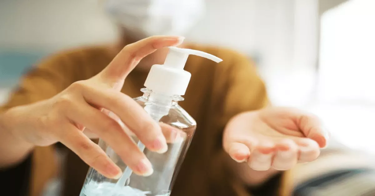 Staying Safe While Conducting Essential Fieldwork During the COVID-19 Pandemic image